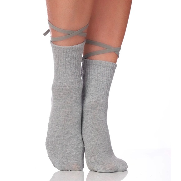 Lucky honey the Nina grip sock in gray one size fits all - Picture 3 of 10